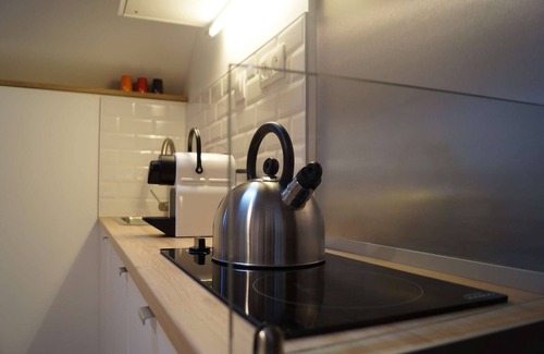 Ille-et-Vilaine Apartment | Charming studio, feet in the water