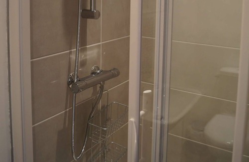 Ille-et-Vilaine Apartment | Charming studio, feet in the water