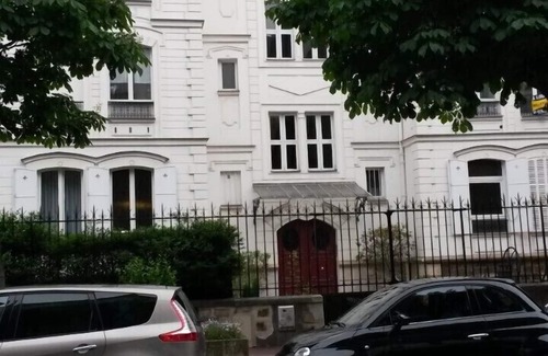 Saint-Mande Apartment | Charming studio for 2 pers.