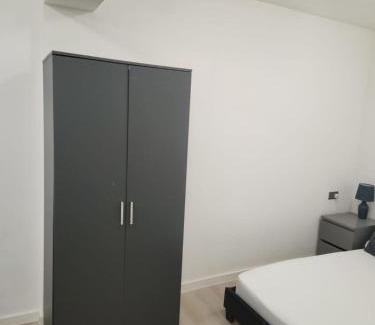 Golders Green Apartment | Charming Studio in Central London