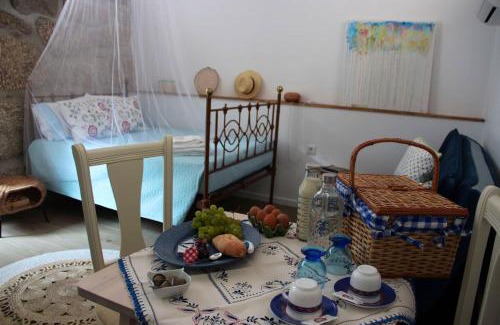 Beijos Apartment | Charming Studio in Marco de Canaveses - 25m² with Pool