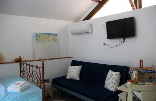 Beijos Apartment | Charming Studio in Marco de Canaveses - 25m² with Pool