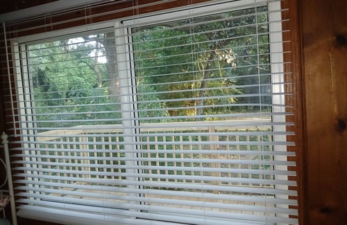 Gulfport Apartment | Charming studio with DECK, WiFi and AC near beach in wonderful Gulfport