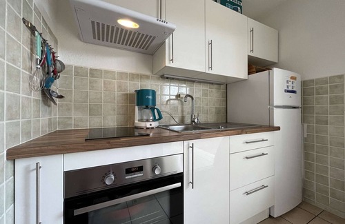 Port Rive Gauche Apartment | Charming Studio with Parking, Terrace & Pool Close to Grazel Beach, Gruissan