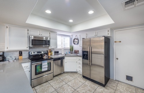 Green Valley North House | Charming & Stylish home can accommodate 8 guests!