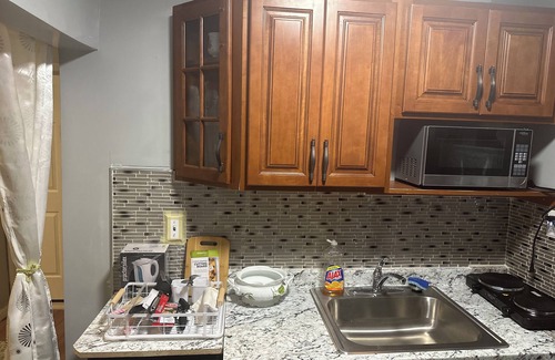 Irvington Apartment | "Charming Suite with 2 Queen Beds – Ideal for Families!"