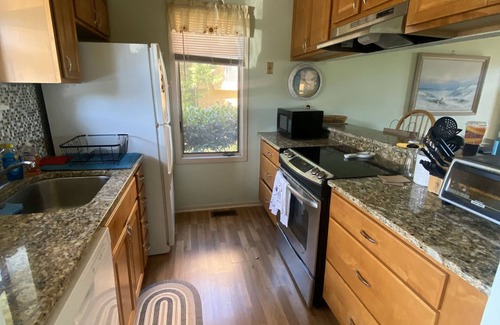 Riviera Condo | Charming Summer Getaway 2-bedroom condo at Ocean Reef Club in lovely Ocean City