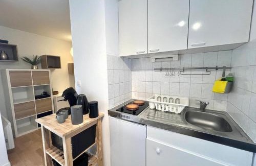 Toulouse South-East Apartment | Charming T1 - Parking - Metro St Agne