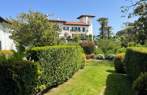 Behobie Apartment | Charming T2 with Pool and Parking, Near Hendaye
