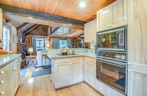 Chocorua Ski and Beach Cabin | Charming Tamworth Cabin w/Grill & Fireplace