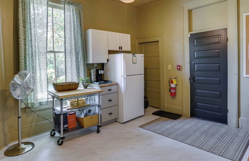 Thomasville Cottage | Charming Thomasville Getaway: Walk to Downtown!