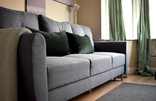 Southampton House | Charming Three Bed Home Near City Centre and Hospital
