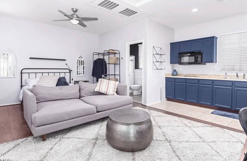 Verrado Main Street District House | Charming Townhome in the heart of Verrado: Walk to Golf, Hiking, Shops & Dining
