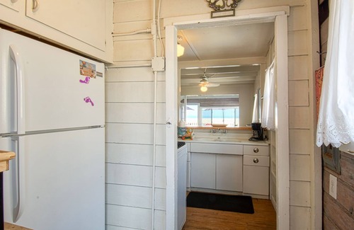 West Newport Cottage | Charming traditional Newport Beach cottage!