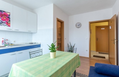 Trogir Apartment | Charming Trogir Apartments With Balcony