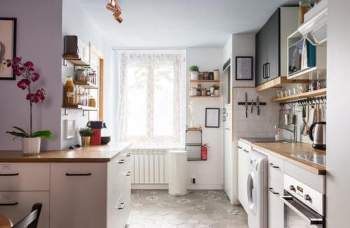 Saint Michel - Mairie Apartment | Charming two-bedroom duplex Saxe Gambetta
