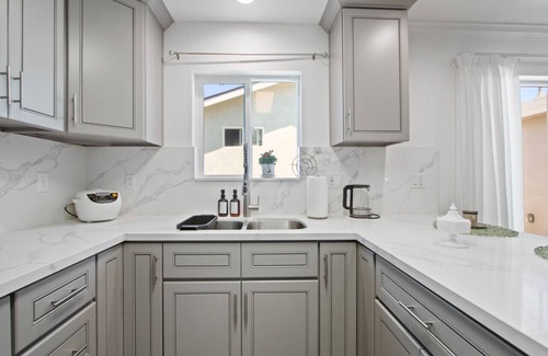 San Gabriel House | Charming Urban Escape