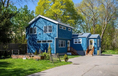 Manchester-by-the-Sea House | Charming 4-bedroom in beautiful Manchester-by-the-Sea - Walk to Beaches/shops