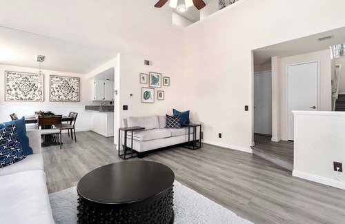 Trabuco Canyon House | Charming Retreat in Wild Horse Area - Ideal Getaway for Relaxation & Fun #41523