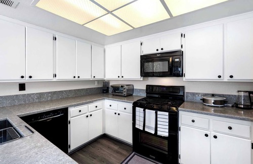 Trabuco Canyon House | Charming Retreat in Wild Horse Area - Ideal Getaway for Relaxation & Fun #41523