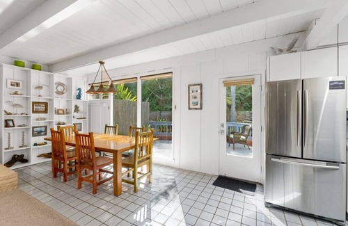 Aptos House | Charming Vacation Retreat