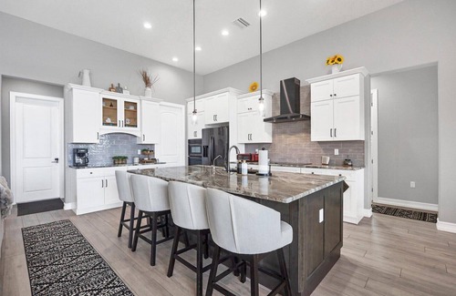 Edgewater House | Charming Villa 5901: Pool + Spa by Charlotte Harbor