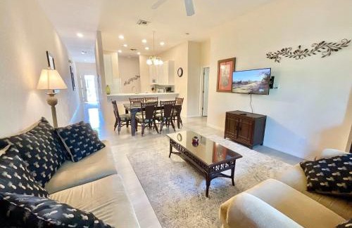 Bahama Bay House | Charming Villa at Bahama Bay