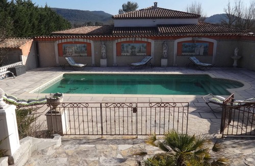 Forcalqueiret Villa | CHARMING VILLA IN THE HEART OF GREEN PROVENCE