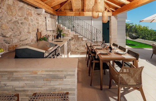 Zupa dubrovacka Villa | Charming Villa Maria with pool surrounded with a Mediterranean plants