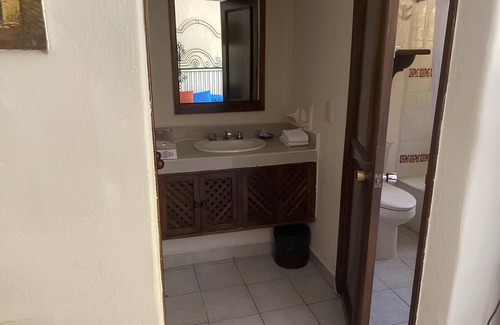 South Hotel Zone Villa | Charming Villa Salah in delightful Vallarta with WiFi, AC