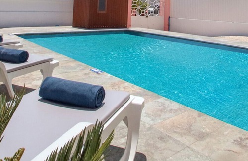 The Strip Villa | Charming Villa with Private Pool, A/C, and Wi-Fi