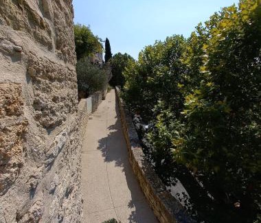 Bonnieux House | Charming Village Getaway in Bonnieux