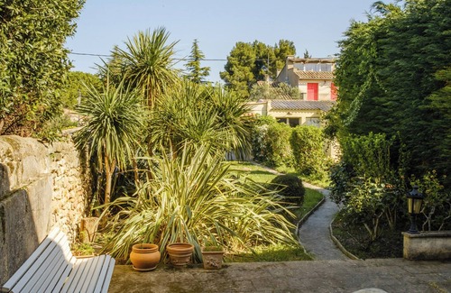 Fontvieille House | Charming village house at the foot of the Alpilles mountains