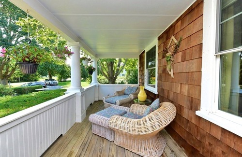 Sagamore Beach House | Charming Vintage Cape Cod Rental in Sagamore Beach: Minutes from Beaches & Canal
