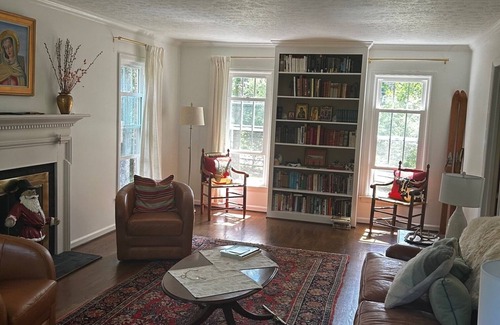 Lynchburg House | Charming Virginia Home - English Country Living in Lynchburg