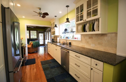 Safety Harbor House | Charming walkable downtown bungalow, 'The Blue Heron'