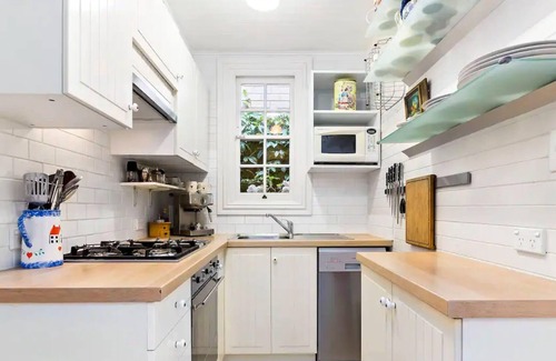 Balmain House | Charming Workers Cottage in a Perfect Enclave