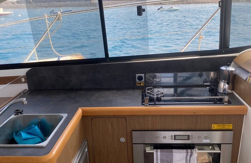 Puerto Calero Boat Rental | 'Charming Yatch' with Sea View, Wi-Fi and Air Conditioning