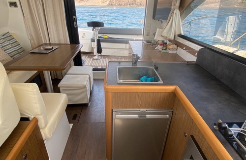 Puerto Calero Boat Rental | 'Charming Yatch' with Sea View, Wi-Fi and Air Conditioning