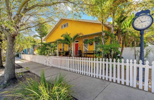Historic Ybor House | Charming Ybor City Bungalow with Private Pool Oasis