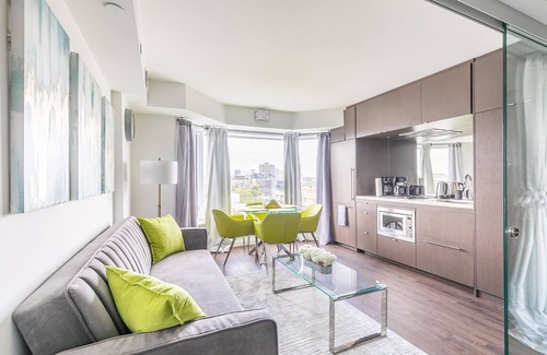 Bloor-Yorkville Apartment | Charming Yorkville Condos