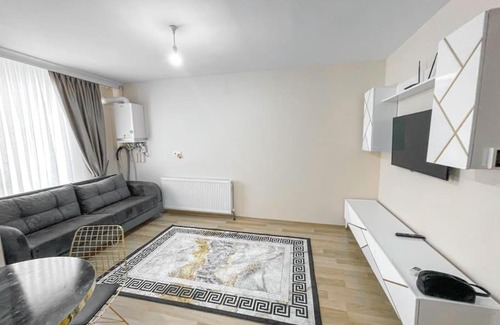 Mecidiyekoy Apartment | CharmingApartment IdealLocation