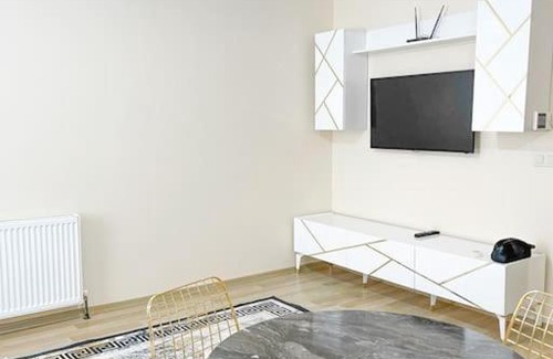 Mecidiyekoy Apartment | CharmingApartment IdealLocation