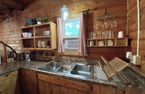 Idaho Falls Apartment | Charmingly Rustic, Mountain River Ranch Cabin