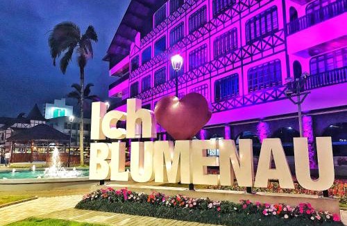 Velha Apartment | Charmoso Apartamento ao lado da OKTOBERFEST e Vila Germânica!