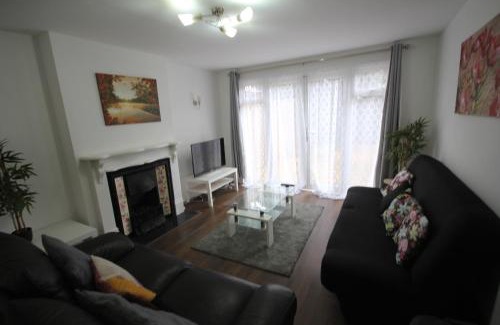 Hillingdon House | Charnwood Place