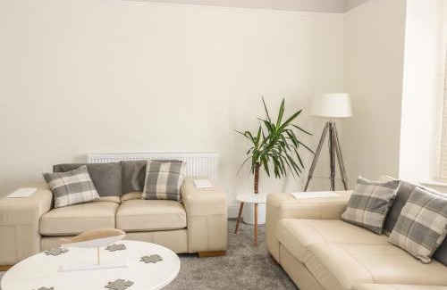 Llandudno House | Charnwood Villa