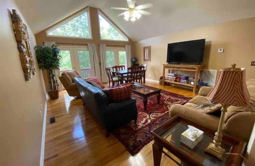 Bristol House | Chase Cove-Lakeside Retreat with Private Dock