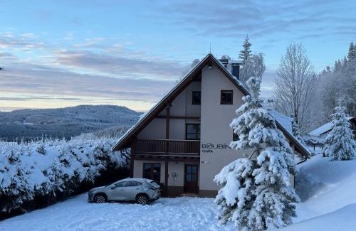 Kubova Hut House | Chata Boubín