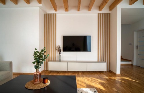 Nova Lesna House | Chata Lesnička